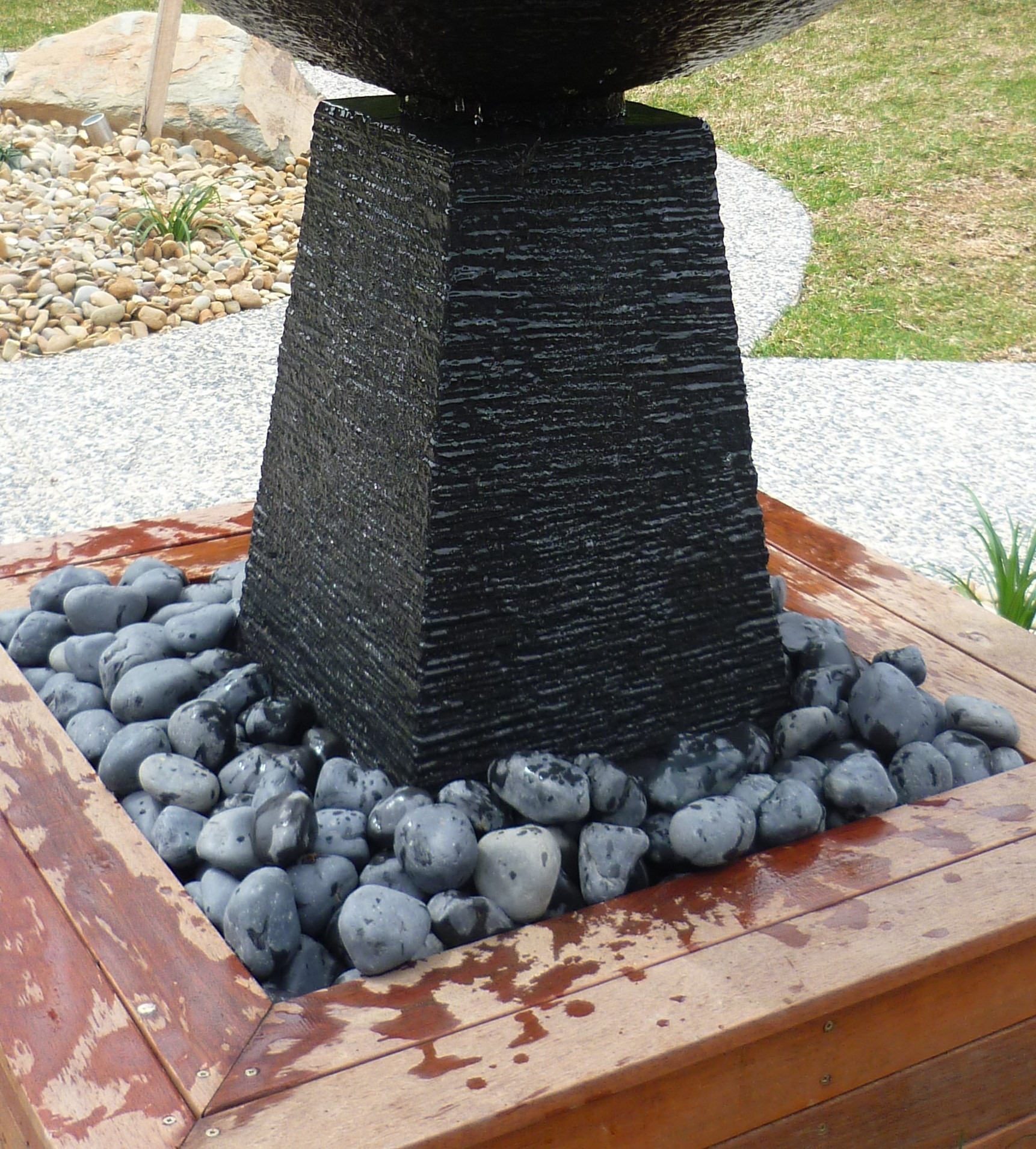 Stand - Medium Tapered